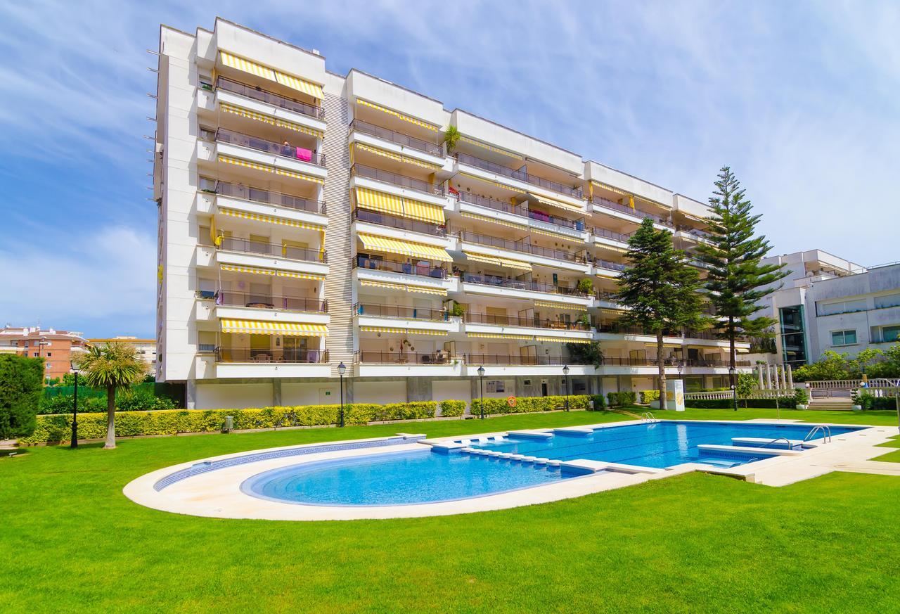 Smartr Lloret De Mar Exterior photo