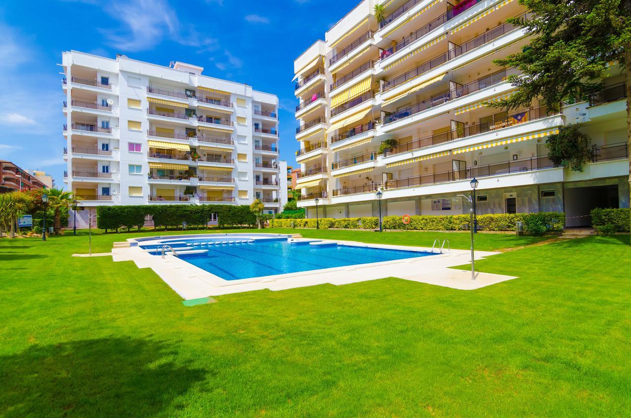 Smartr Lloret De Mar Exterior photo